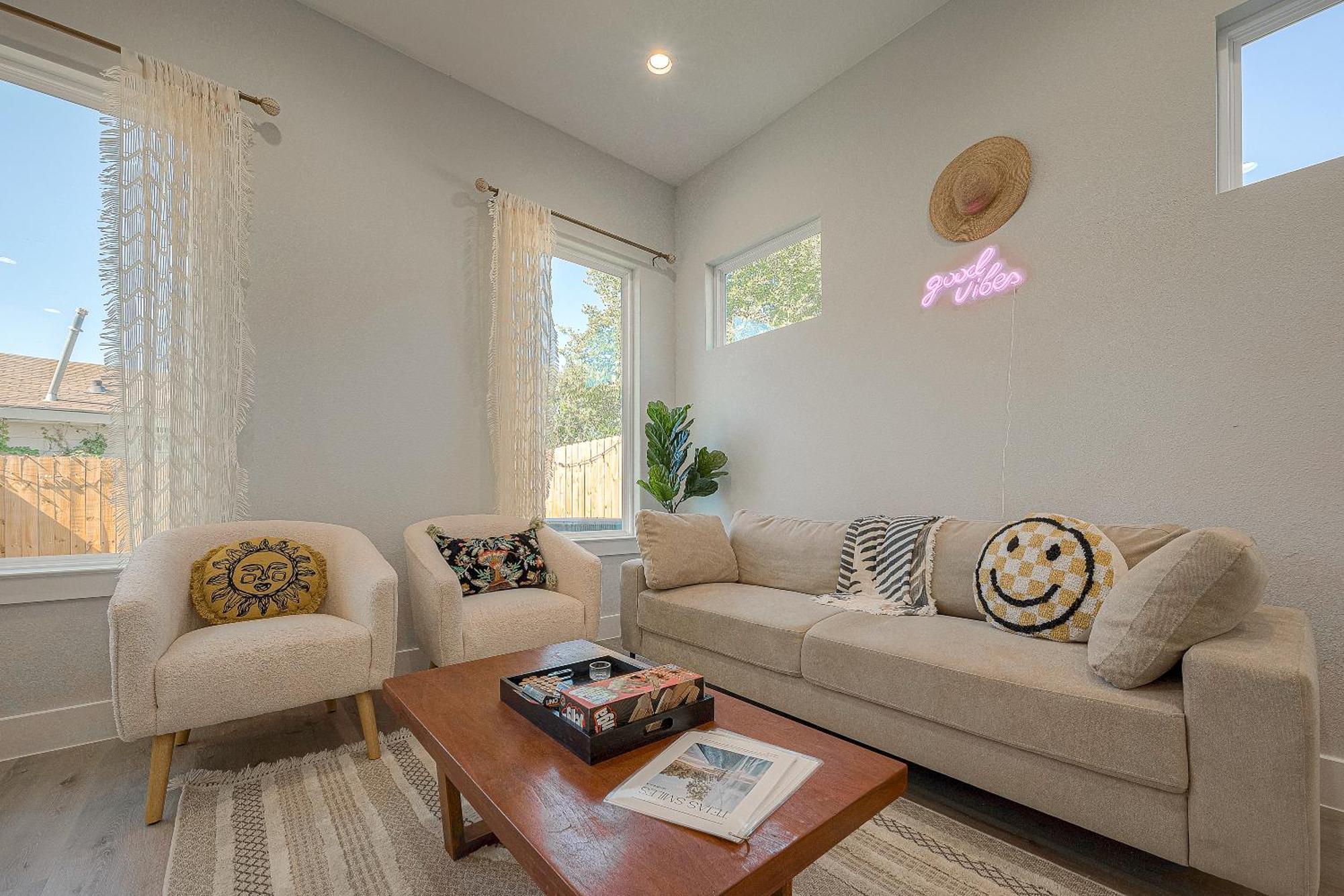 Modern Home Near Downtown With Fast Wifi, Bbq, Games & Ev Equipped! Houston Dış mekan fotoğraf